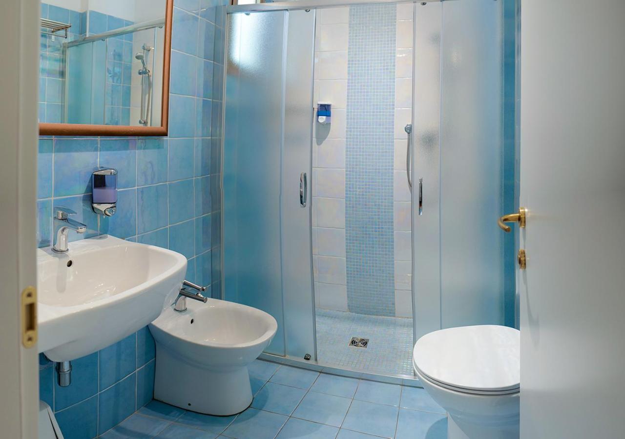 Hotel Gioiosa Чезенатіко Екстер'єр фото