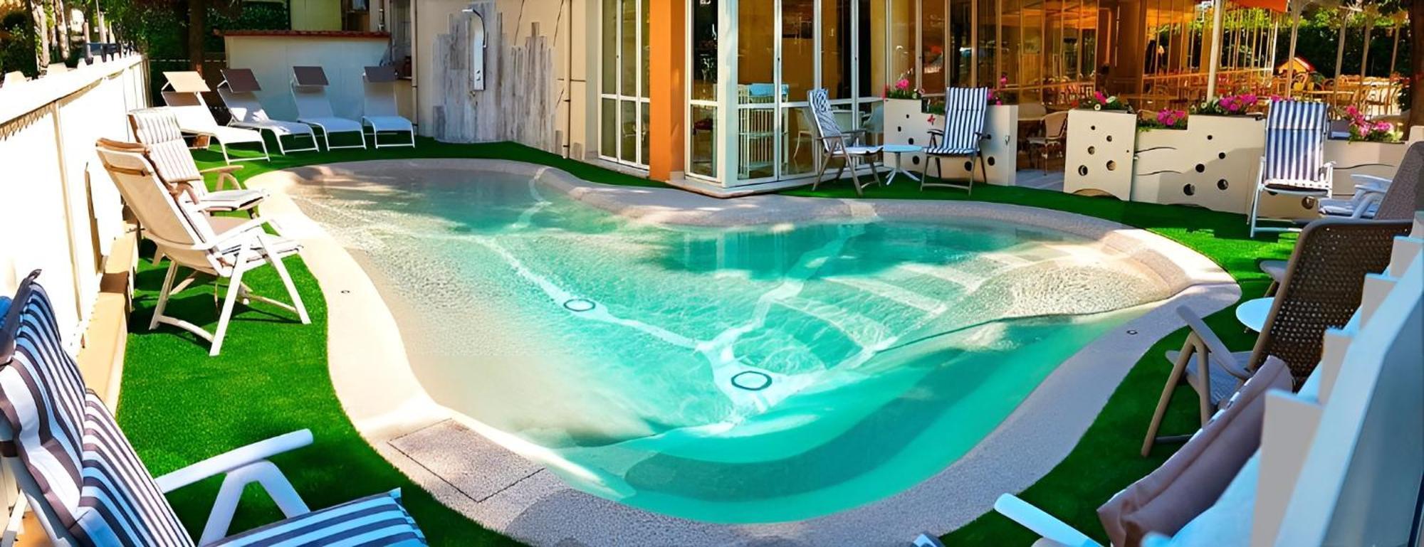 Hotel Gioiosa Чезенатіко Екстер'єр фото